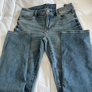WHBM mid-rise size 4 jeans